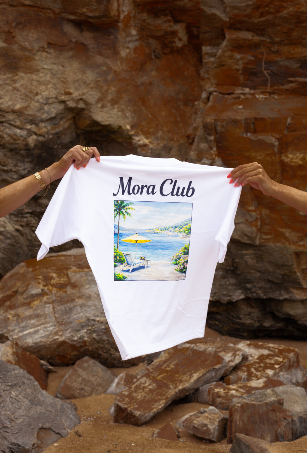 T-shirt MORA, summer collection